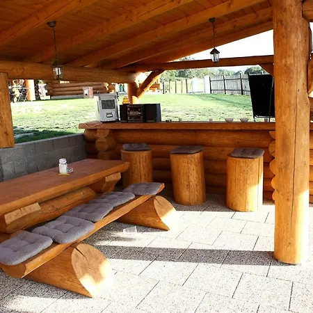 Çiftlik konaklama Na Samote Ve Srubu Plzeň