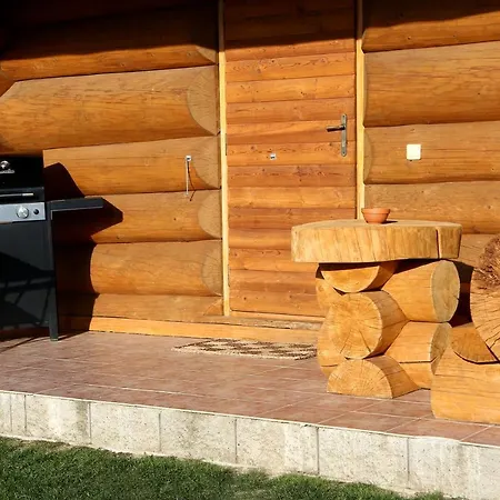 Na Samote Ve Srubu Lantgård Plzeň