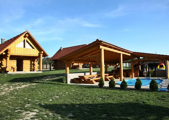 Lantgård Na Samote Ve Srubu